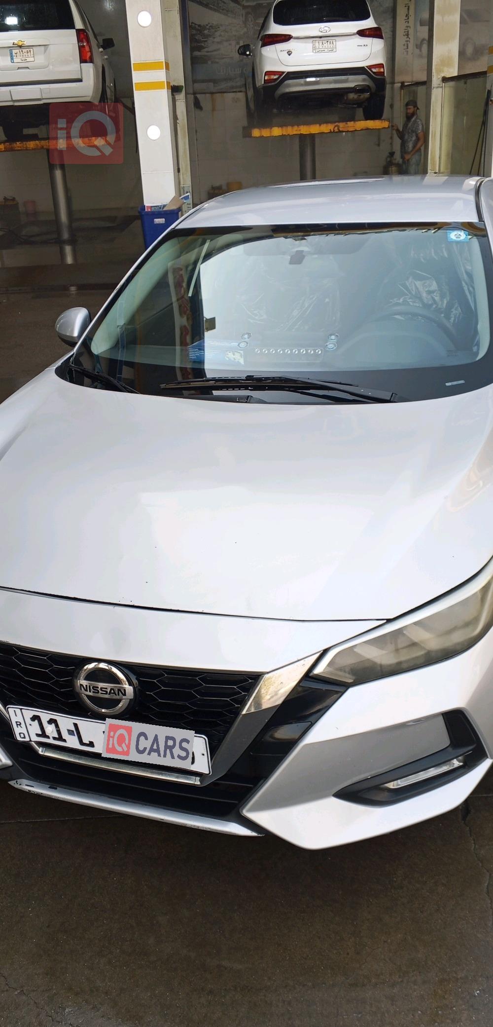 نيسان سنترا